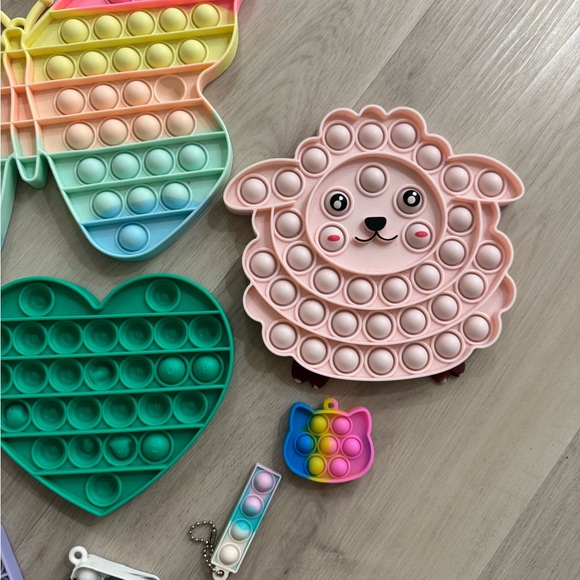Colorful Pop It Fidget Toy Set for Kids - Picture 4 of 5